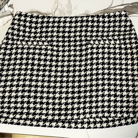 a new day Dresses & Skirts - Black & White Houndstooth Mini Skirt
